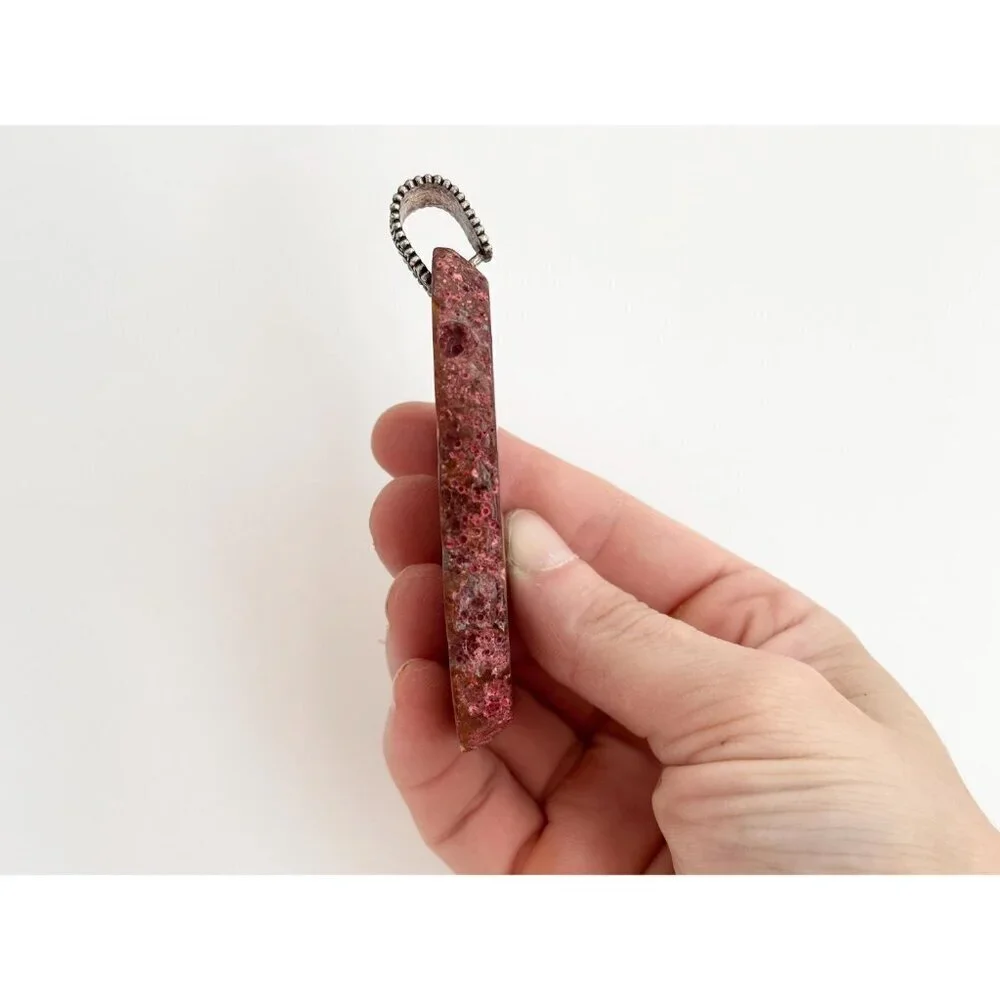 Red Sliced Agate Smooth Crystal Freeform Large Silver Toned Vintage Pendant